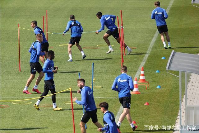 凯肖恩·乔治：雄鹿选秀前说会选我 但他们最终选了AJ·约翰逊